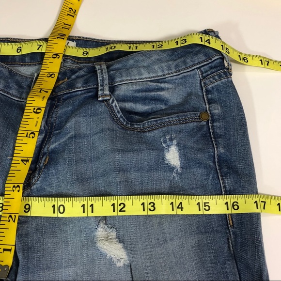 Sneak Peek Low Rise Skinny Jeans Size 9 - Picture 7 of 8